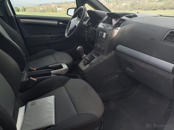Opel Zafira 1.8 103Kw RV.2006 7.míst. TAŽNÉ-NOVÁ STK - 9