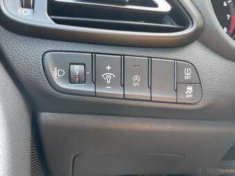 Hyundai I30 1.5DPi 40300km 2022 možný ODPOČET DPH - 9