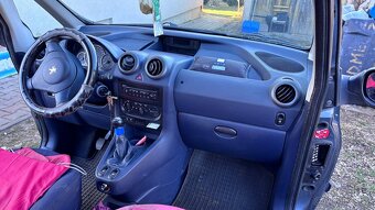 Peugeot 1007 - 9