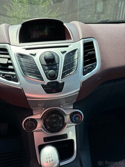 Ford Fiesta 2009, 1,2i Titanium - 9