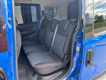Opel Combo 1.4i 70kW 5míst - 9