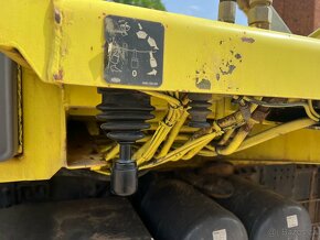 SCANIA P380 E4 ŘETĚZOVÝ NOSIČ KONTEJNERŮ - 9
