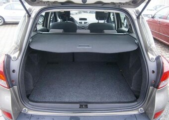 Renault Clio 1.2i 55kw,klima benzín manuál 55 kw - 9