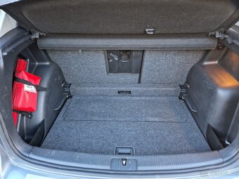 Prodám Golf VI Plus Life 1.6 (2013) - 9