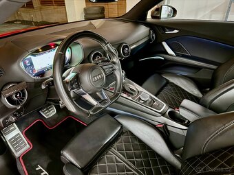 Audi TTS 2.0 TFSI quattro S tronic – 228 kW - 9