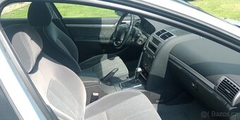 PEUGEOT 407 2.0 - 9