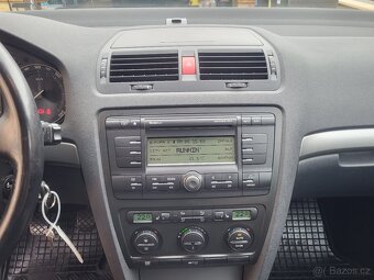Škoda Octavia II 1.9TDi Elegance - webasto - tažné - 2x sada - 9