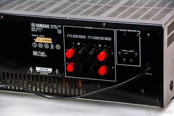YAMAHA AX-700 / populární model, 2x160W do 8Ohm - 9