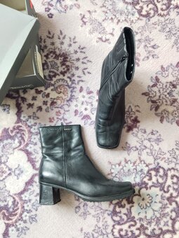 Dámské nízké kotníkové kozačky, vel. 39, Tamaris - 9