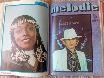 Svazek časopisu Melodie ročník 1982 - 9