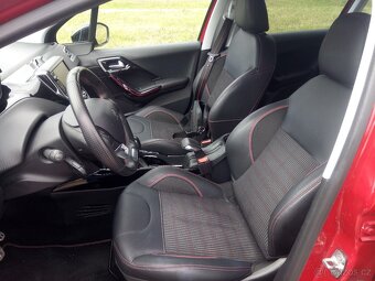 Peugeot 2008 GT LINE 1,2 81kw, NAVIGACE - 9