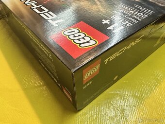 Nové LEGO Technic 42128 Výkonný odtahový vůz
- 9