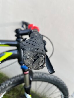 Horské kolo Specialized Rockhopper Expert Evo - 9