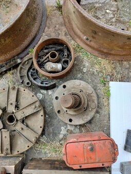 Zetor, traktor, díly - 9