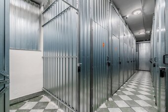 Pronájem skladového prostoru 1 m², Praha - Kobylisy - 9