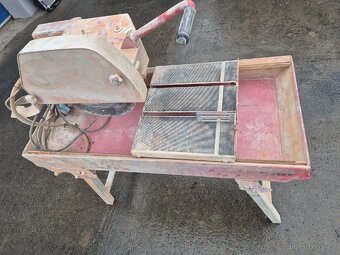 Stolová řezačka na zámkovou dlažbu / beton / cihly - 9