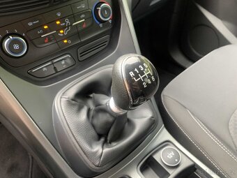 Ford Kuga 1.5 Ecoboost 88 kW ÚNIK KAPALINY r.v. 2017 - 9