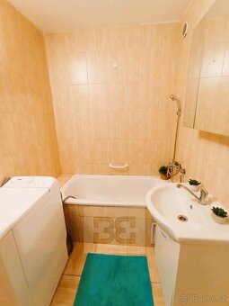 Pronájem byty 3+1, 75 m2 - České Budějovice 2, ev.č. N07988 - 9