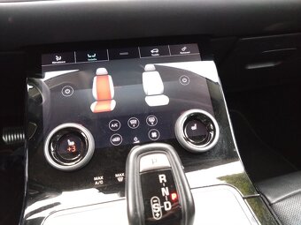 Range Rover Evoque 2.0D 134 kW 4x4, r.v. 2019 – TOP výbava - 9