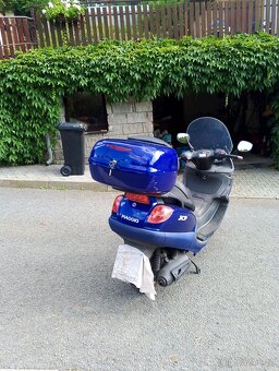 Prodám Piaggio X9 250 - 9
