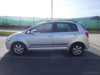 Volkswagen Golf Plus 1.6 TDi Comfort, 66 kW, Aut. Klima - 9