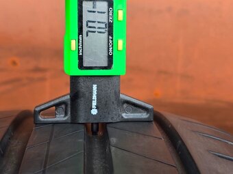 Letní Bridgestone 235/50/19 - 9