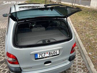 Prodám Renault Scénic TOP STAV - 9