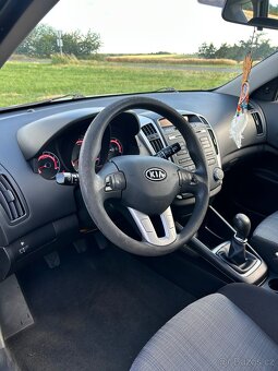 Kia Ceed 1.4 combi - 9