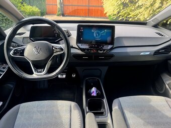 VW ID.3 62KWh 150KW 56738km 1.majitel , DPH - 9