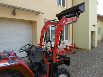 Malotraktor MITSUBISHI MT226D s čelním nakladačem - 9