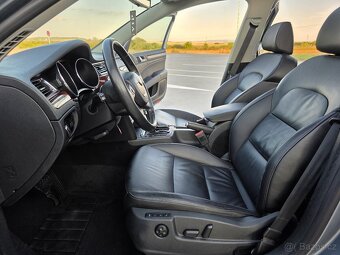Škoda Superb Combi 3.6 FSI V6 4x4 Elegance DSG, FULL - 9