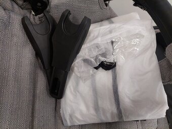 Kočárek Moon, kompletní set - 9