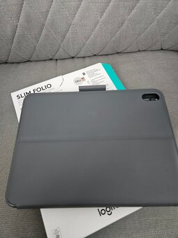 Logitech Slim Folio - Kryt s klavesnicou pro iPad [10th gen] - 9