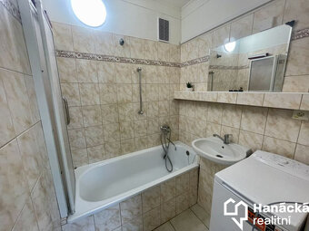 Pronájem, Byt 3+1, 70m2, Višňovce, Hulín - 9