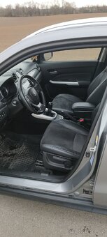 Suzuki Vitara 1.6 VVT - 9