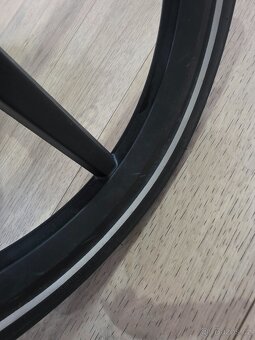 Thule Glide 2 - 9