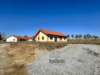 Novostavba nízkonákladového moderního RD na klíč, 2 Km od Or - 9