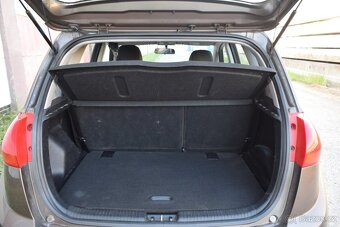Kia Venga 1.4i/2014/KLIMA/ČR/1MAJITEL/ - 9