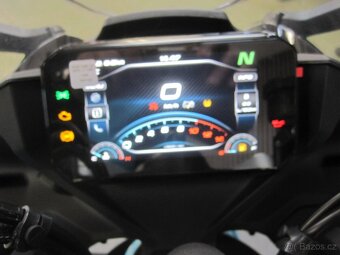 CFMOTO 450 SR Champion Edition - 9