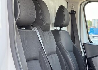 Renault Trafic 1.6DCi NAVI TEMPOMAT odp. DPH manuál 89 kw - 9