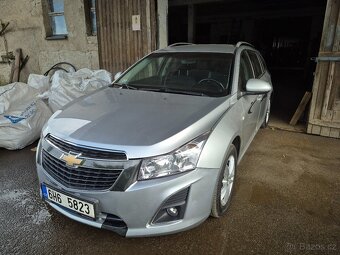 Chevrolet Cruze kombi 1.4 turbo 103 kW - 9