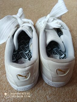 Tenisky zn."PUMA" vel."40,5" - 9