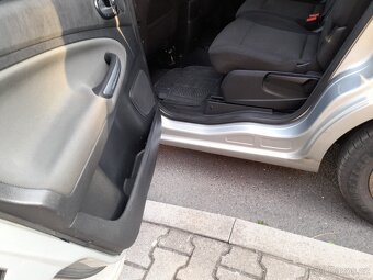 Ford S-max - 9