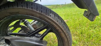 Yamaha YBR125 - 9