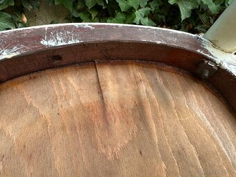 2 x stará bílá dřevěná židle - cena za kus - 9