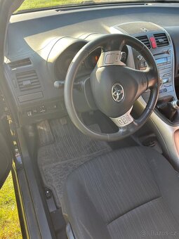 Toyota Auris 1,6 VVT-i 91 KW r.v.2009 bezin - LPG - 9