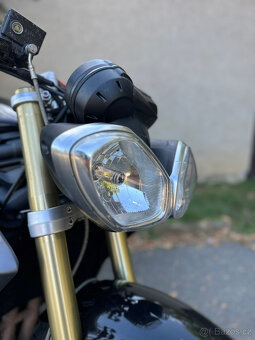 Triumph Street Triple 675 2014 | Nové pneu S22, QuickShifter - 9