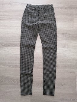 DÁMSKÉ ( DÍVČÍ) OBLEČENÍ - 9