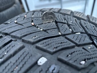 Zimní pneu Goodyear 225/45/17 - 9