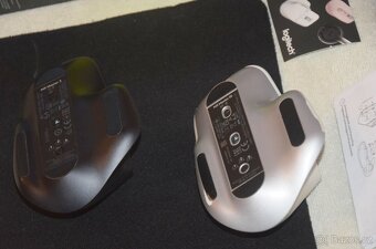 Bezdrát. Logitech MX Master 3/3S 2 kusy+ 2x USB přijímače - 9